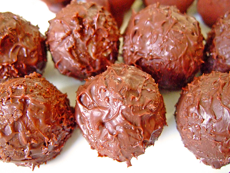 Orangen-Marzipan-Kugeln von Fritzi173 | Chefkoch.de