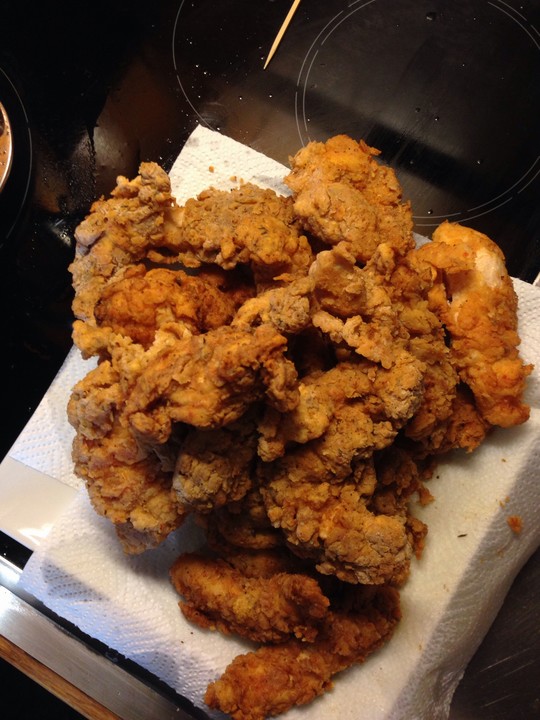 Kentucky fried Chicken - knusprige Hähnchenteile nach Südstaaten Art ...