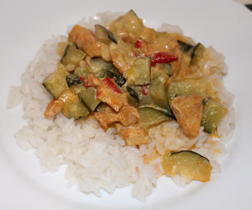 Hähnchengeschnetzeltes in Senf-Sahne-Sauce von Koelkast | Chefkoch.de
