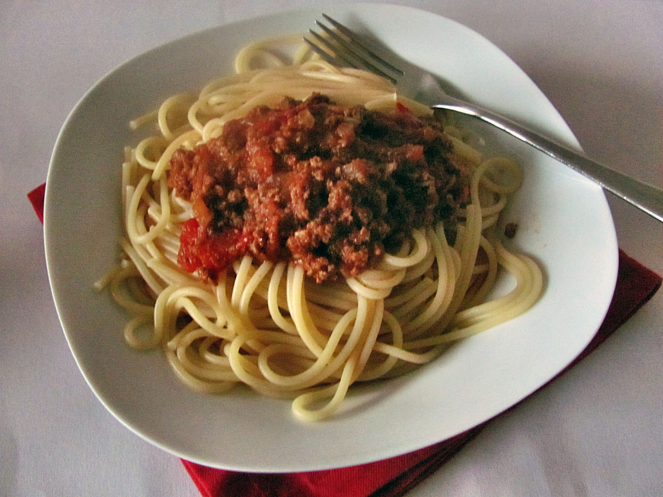 Ricotta-Nudeln mit Bolognese-Sugo von pralinchen | Chefkoch.de