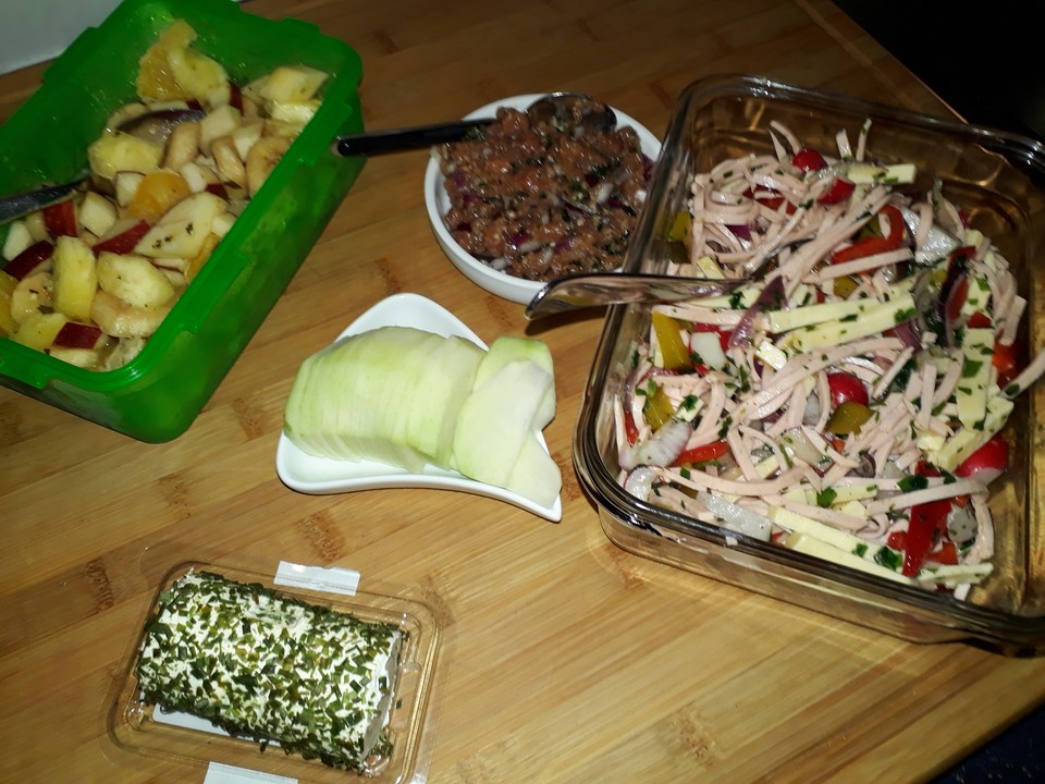 Wurstsalat mit Käse - Ein sehr schönes Rezept | Chefkoch.de