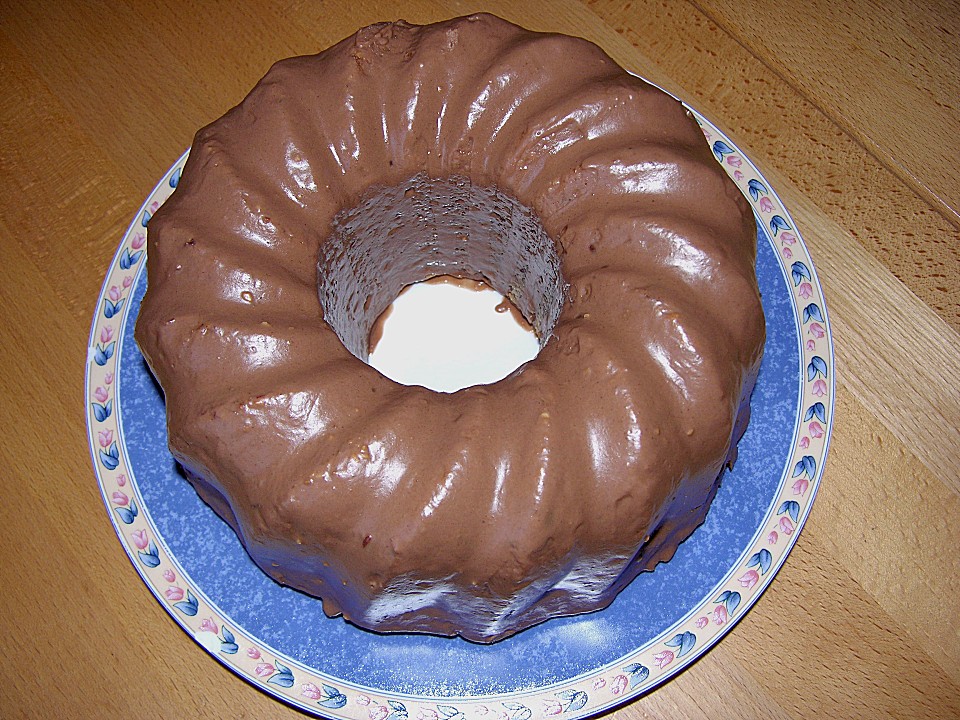 Nusskuchen mit Schokoglasur von Katie | Chefkoch.de