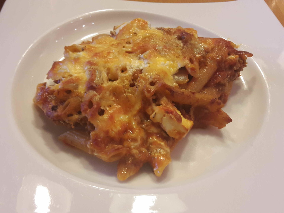 Penne-Tomaten-Hackfleisch Auflauf von RocknRose242 | Chefkoch.de