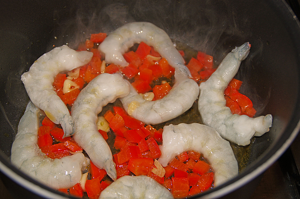 Frische Gambas mit Knoblauch, Oliven und Petersilie von UtiS83 ...