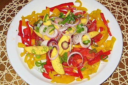 Paprika-Pfirsich-Salat Von Saturnia | Chefkoch.de