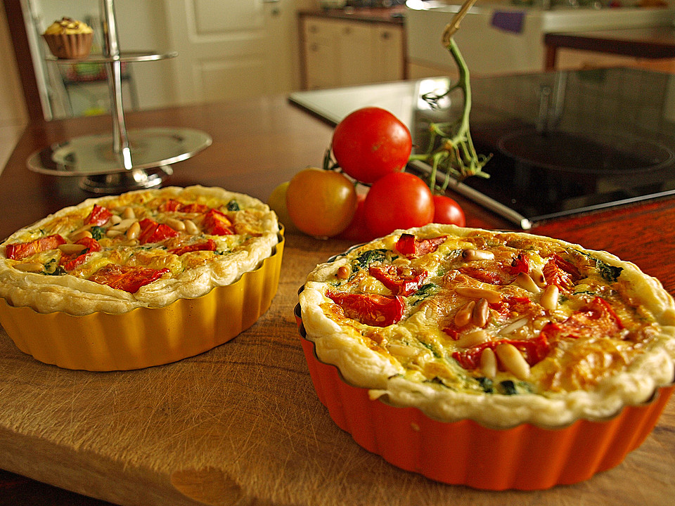 Kleine Spinat-Gorgonzola Quiches von Alina1995 | Chefkoch.de