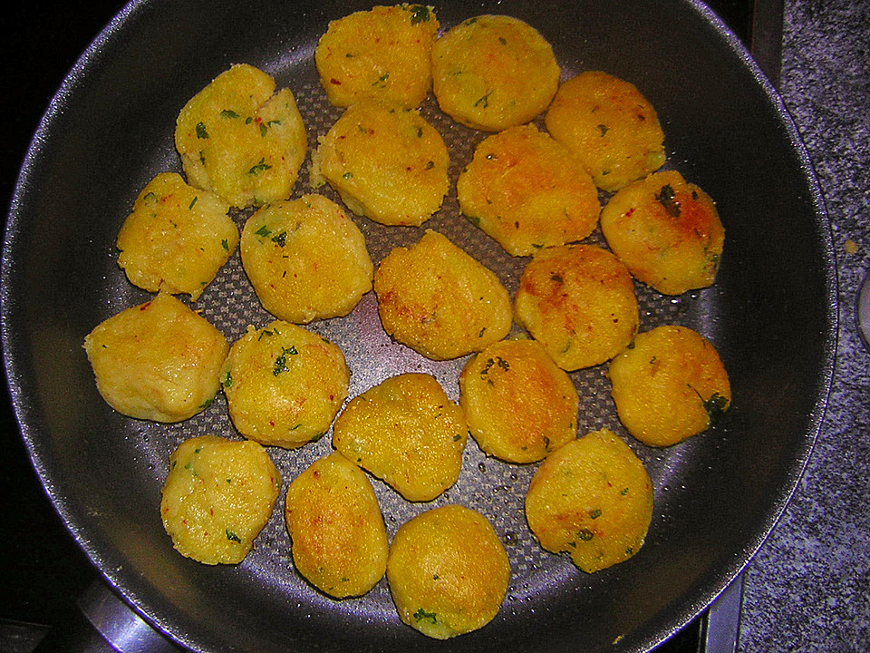 Kartoffel-Polenta-Taler von youdid91 | Chefkoch.de