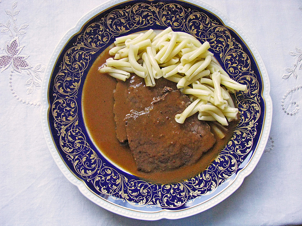 Rinderbraten in Gemüse-Rotweinsoße von saturnia | Chefkoch.de