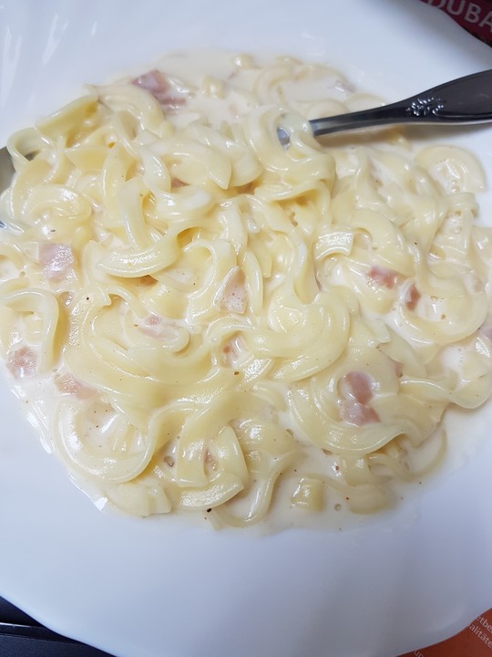 Spätzle in Käsesoße mit Schinken von selbstgekocht | Chefkoch.de