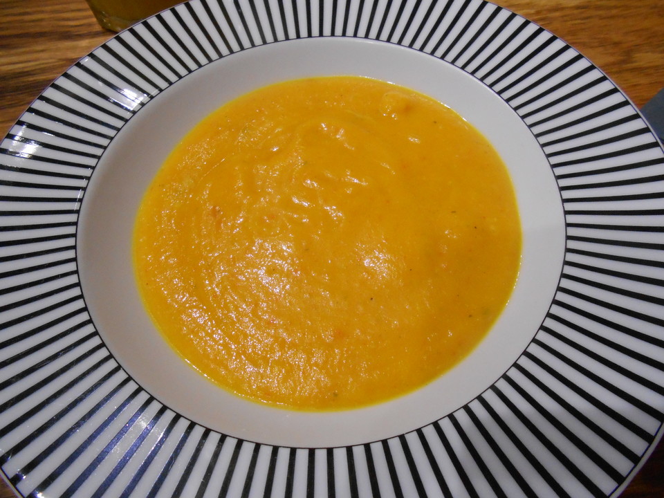 Kürbis-Möhren-Kartoffel-Suppe von ansodo | Chefkoch.de