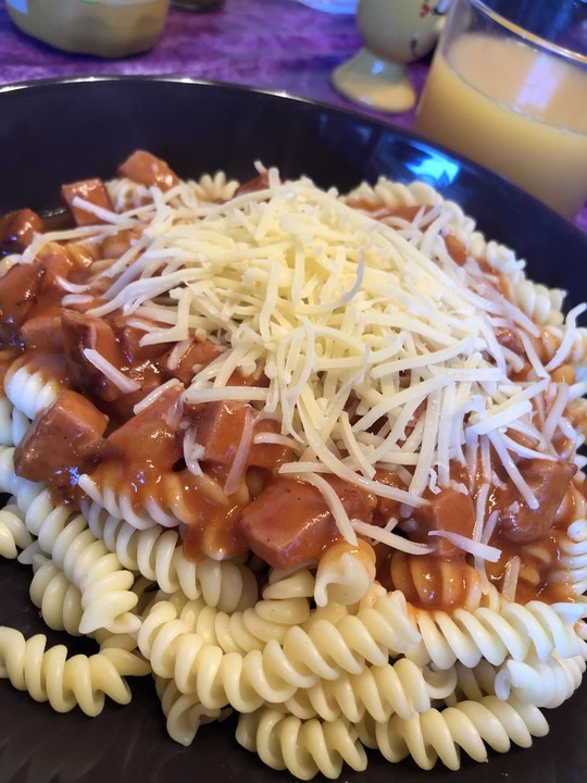 Tomatensoße mit Schinkenwurst von steno1982 | Chefkoch.de
