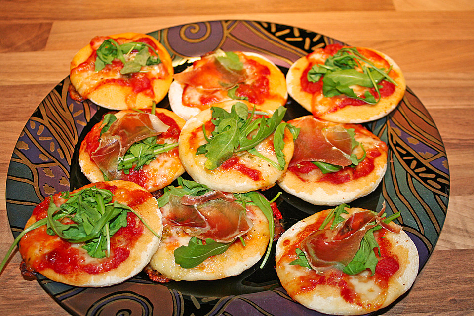 Pizzetti Mit Rucola Und Parmesan Von Feuervogel Chefkoch De