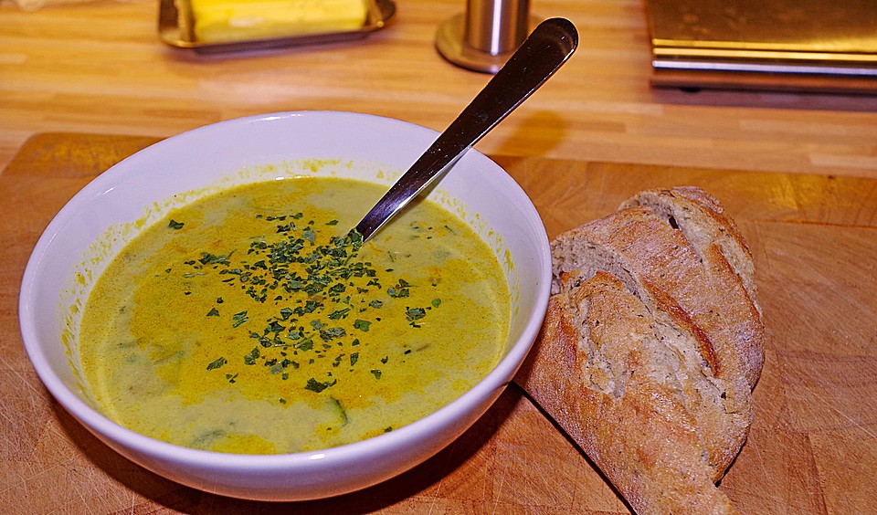 Zucchini-Linsensuppe mit Kokos von Vegan-Lady | Chefkoch.de