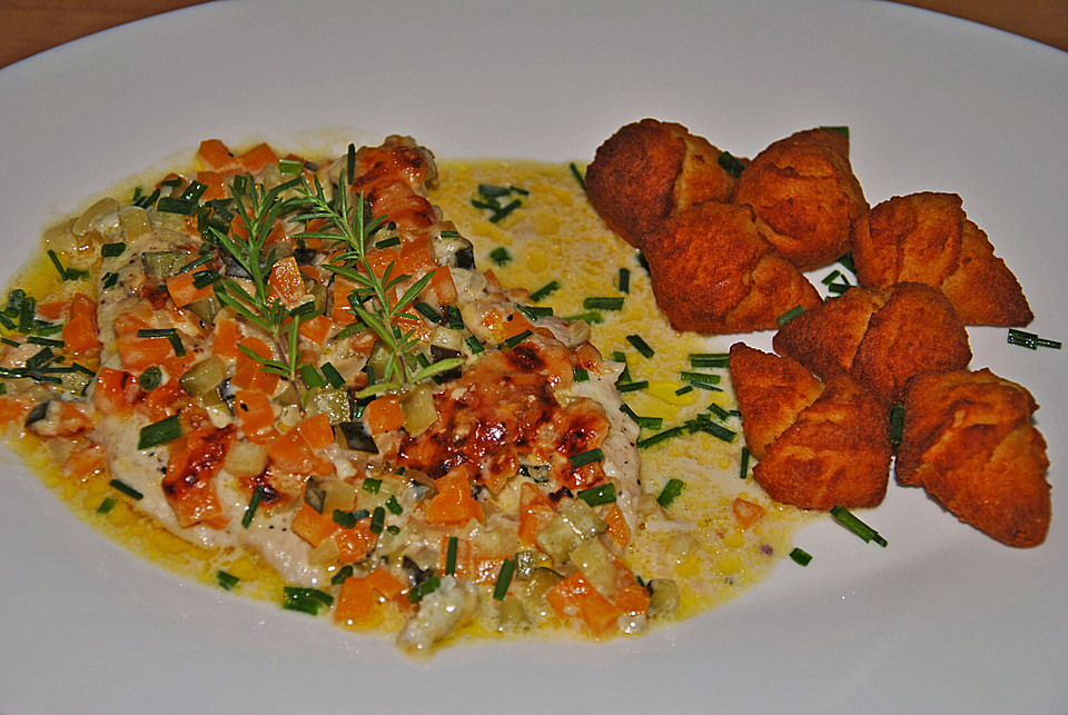 Überbackene Hähnchenschnitzel mit Gorgonzola-Gemüse von riga53 ...