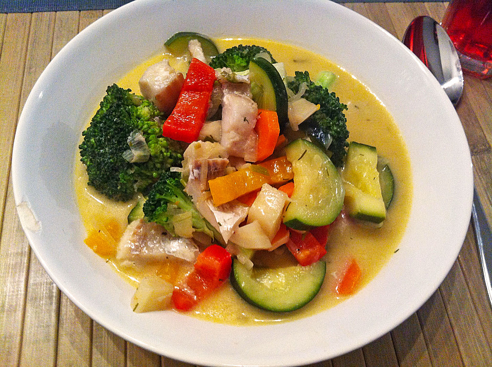 Fisch-Gemüse-Pfanne mit Kokosmilch, Low carb (Rezept mit Bild ...