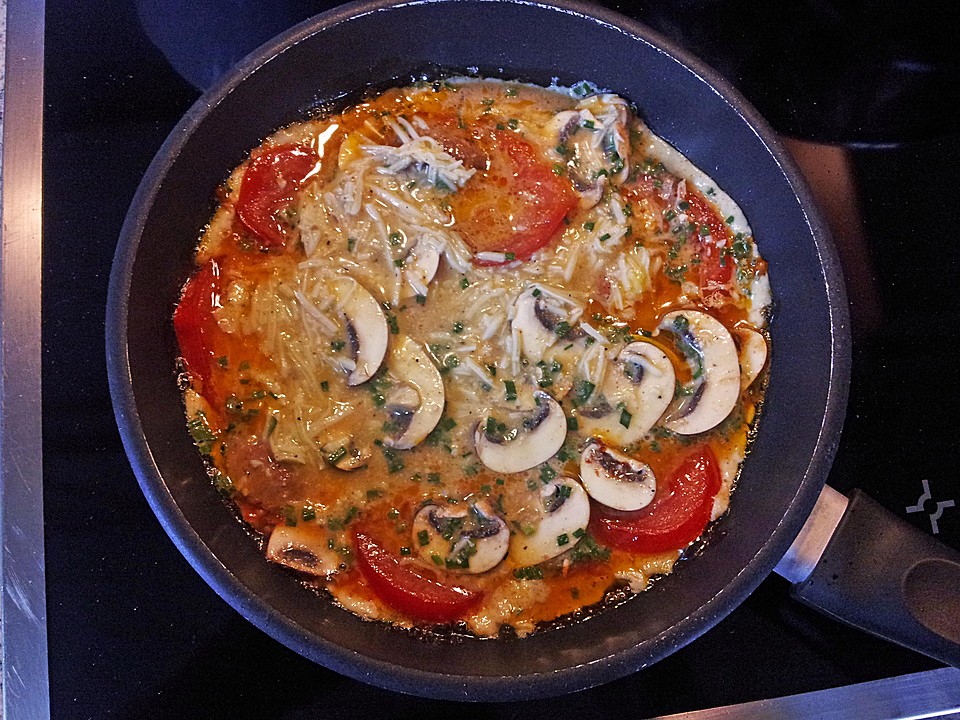 Omelette mit Tomaten und Pilzen von Pfoetchen75 | Chefkoch.de