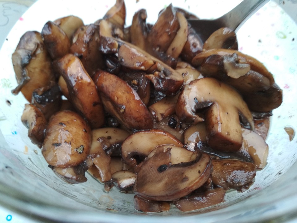 Marinierte Champignons vom Grill von nat17 | Chefkoch.de