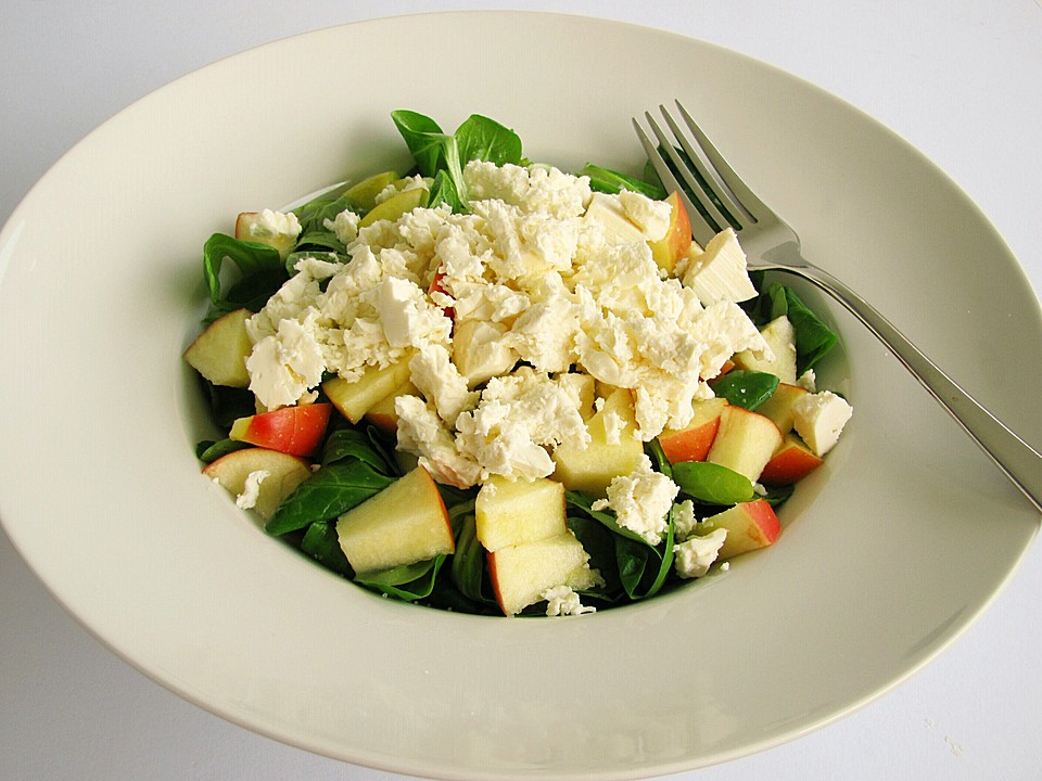 Feldsalat mit Feta und Apfel von Lunisi | Chefkoch.de