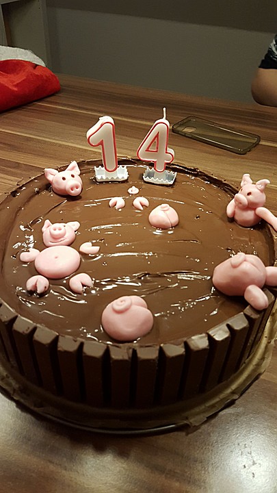 Schweinchen im Matschkübel-Torte von Angelkassel | Chefkoch.de
