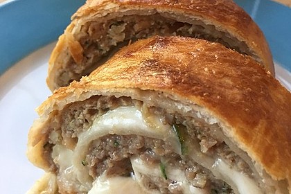 Hackfleisch-Blätterteig-Strudel 16