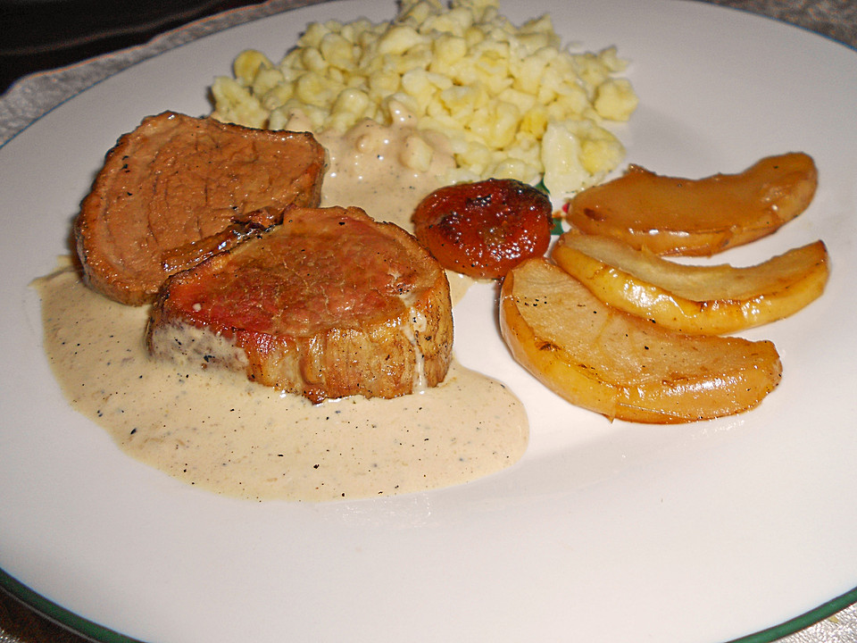 Schweinefilet mit Äpfeln in Calvados-Sahnesauce von badegast1 | Chefkoch.de