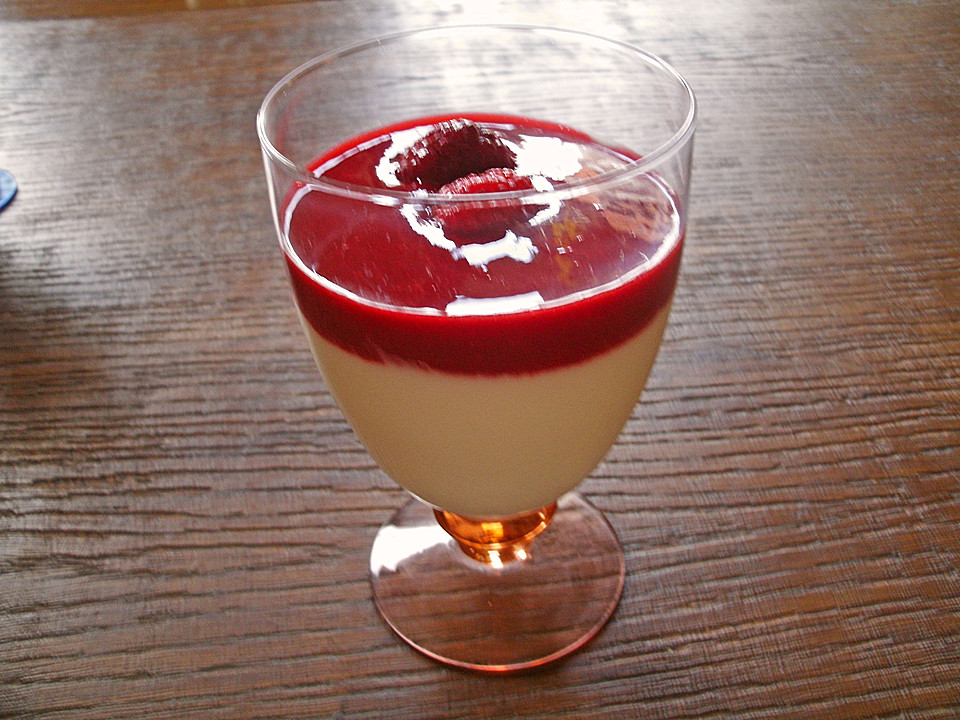 Joghurt-Dessert mit Himbeerspiegel von KochMaus667 | Chefkoch.de