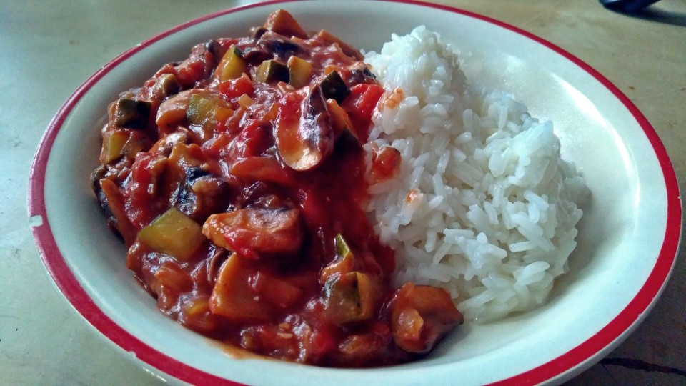 Vegetarische Champignon-Zucchini-Sauce von lydicka | Chefkoch.de