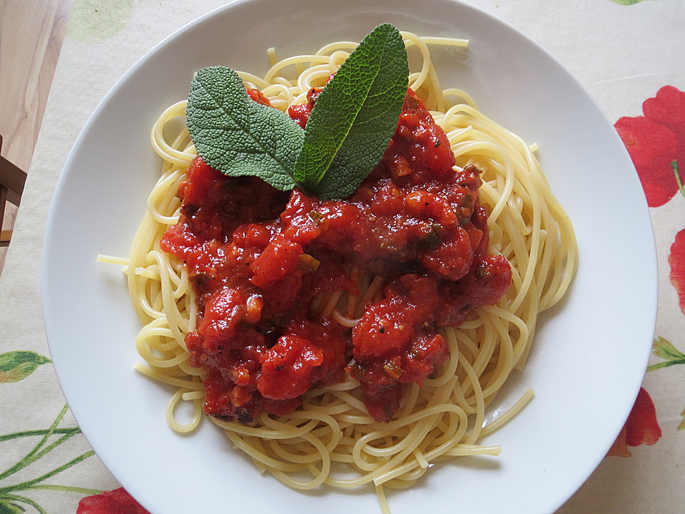 Tomaten-Spaghetti mit Speck und Salbei von riga53 | Chefkoch.de