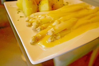 Sauce Hollandaise 13