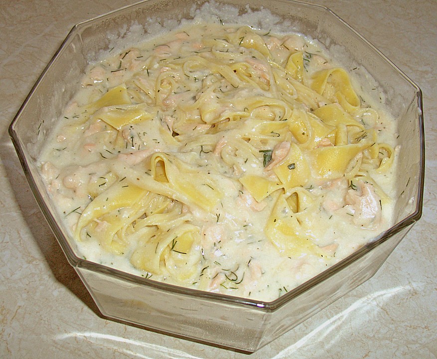Pasta mit Lachssoße von Sungirl76 | Chefkoch.de