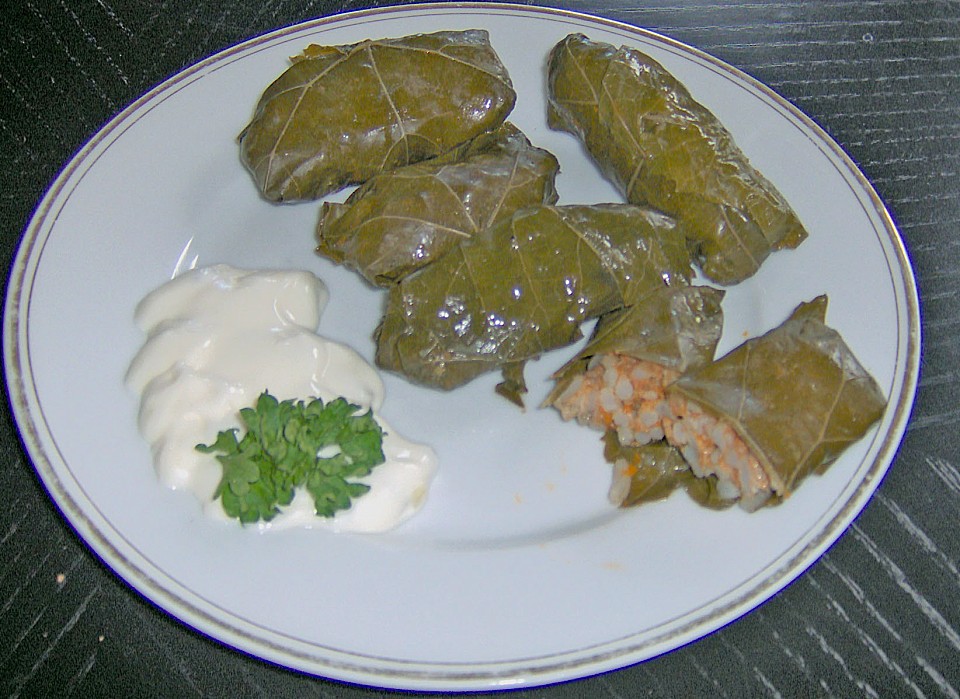 Gefüllte Weinblätter mit Knoblauchsauce von groovekiller | Chefkoch.de