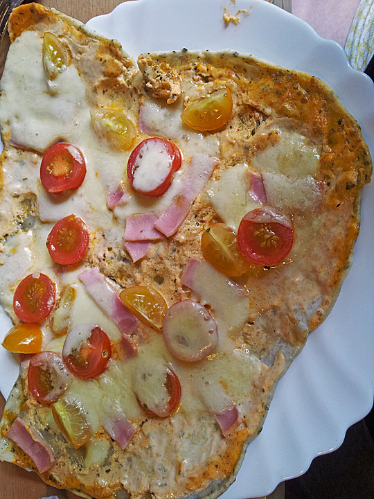 Tomaten-Mozzarella-Flammkuchen von Momo-Maus | Chefkoch.de