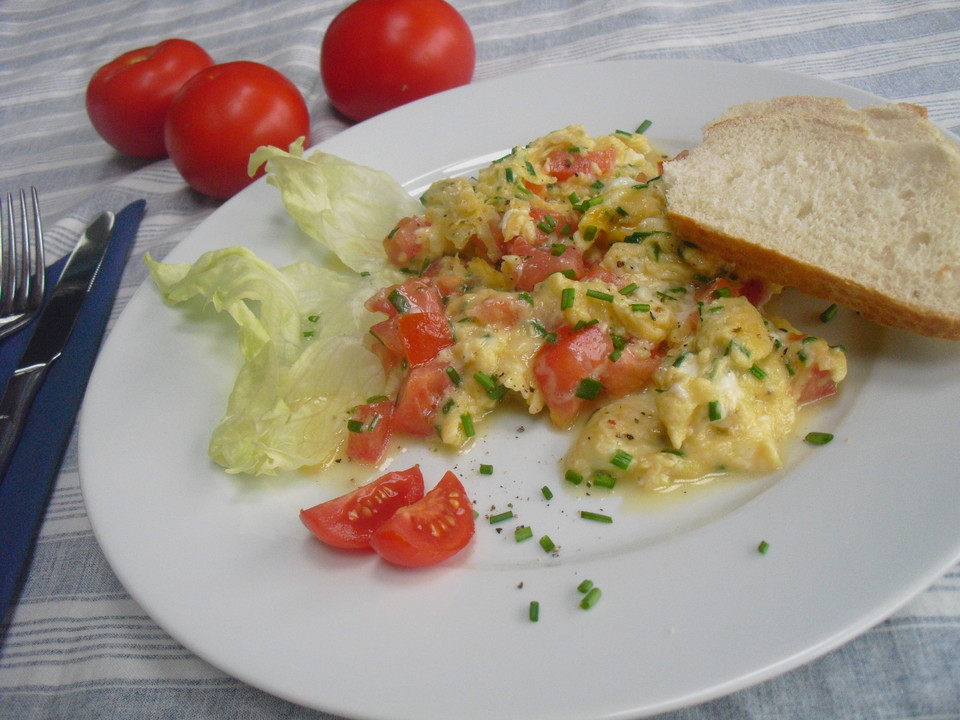 Rührei mit Tomaten und Käse von streifenhoernchen | Chefkoch.de