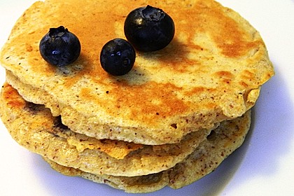 Blaubeer Pancakes aus Mandelmehl 3