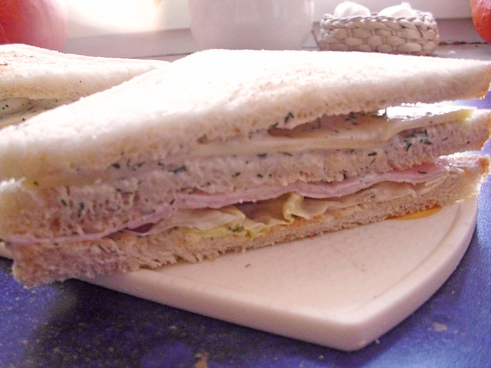 Honig Senf Creme &amp; Schinken-Käse Sandwich von Vickybackt | Chefkoch.de