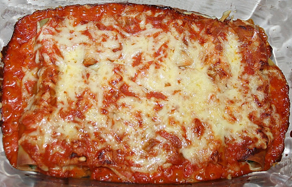 Vegetarisch gefüllte Cannelloni von Tzwiggl | Chefkoch.de