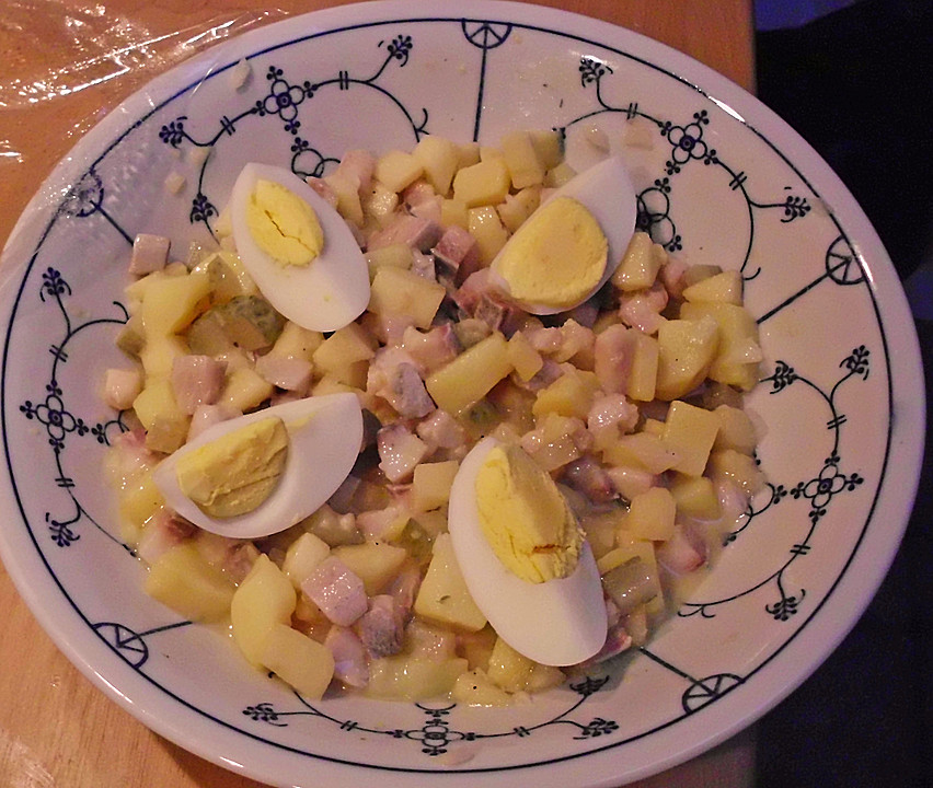 Matjessalat mit Kartoffeln von Igelchen47 | Chefkoch.de