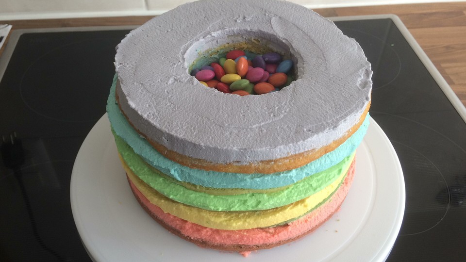 Regenbogentorte von SchokoLolly100 | Chefkoch.de Regenbogentorte von SchokoLolly100 | Chefkoch.de