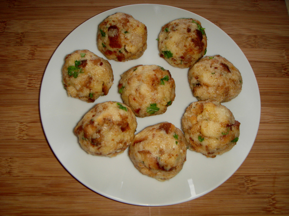 Semmelknödel aus dem Dampfgarer von Androbert | Chefkoch.de