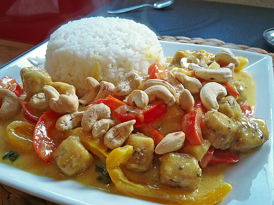 PaprikaKokosCurry mit Tofu und Ananas von gloryous Chefkoch.de
