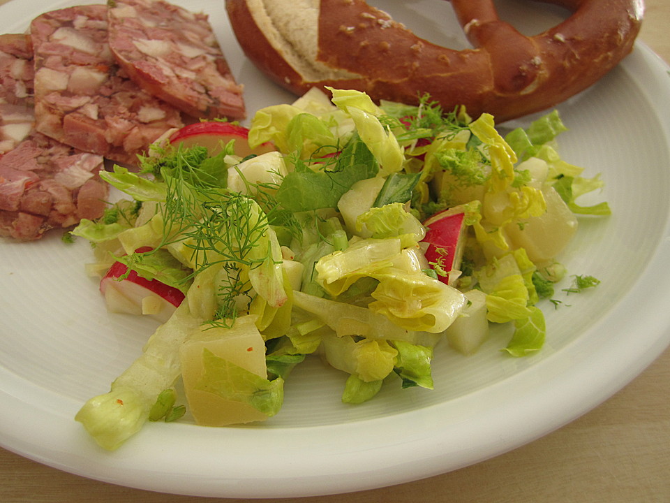 Radieserl-Fenchel-Salat mit Harzer Käse von Dubeldidudapp | Chefkoch.de
