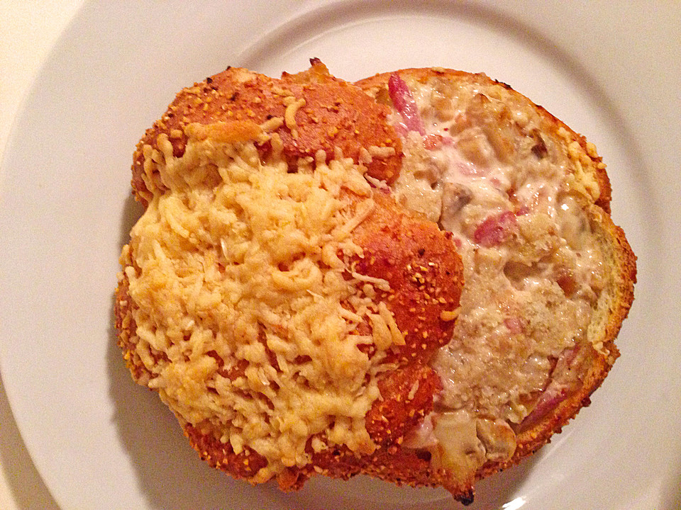 Gefüllte Brötchen mit Champignons und Schinkenwürfeln von Pralinen ...