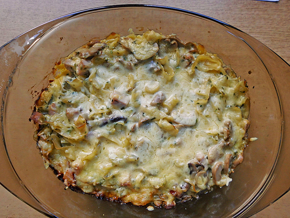 Auflauf mit geräucherter Putenbrust und Bandnudeln von Wolke4 | Chefkoch.de