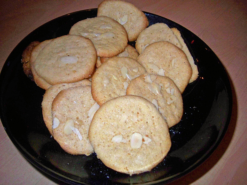 Knusprige white Chocolate-Zitronen-Ingwer Cookies mit Mandeln von ...