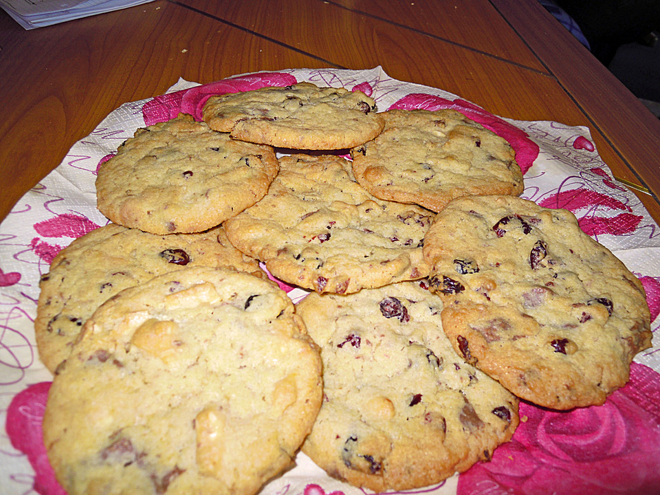 Cookies mit Cranberries und weißer Schokolade von Mrs-Pierce | Chefkoch.de