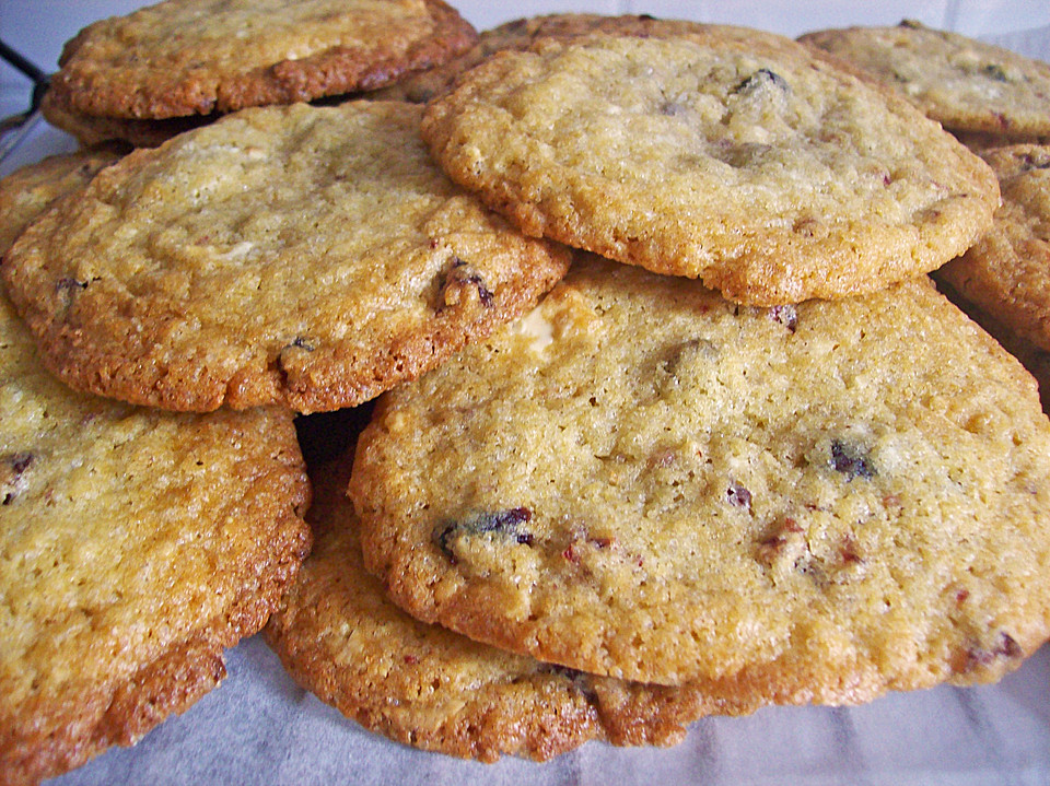 Cookies mit Cranberries und weißer Schokolade von Mrs-Pierce | Chefkoch.de