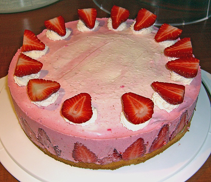 Erdbeer Sekt Torte — Rezepte Suchen