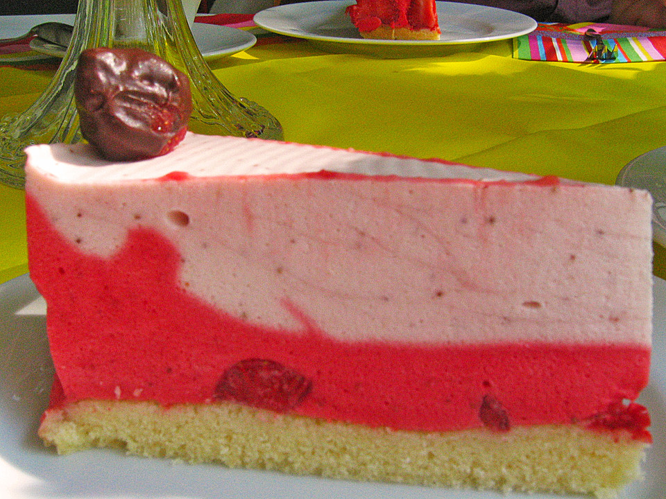 Erdbeer - Sekt - Torte von Perle | Chefkoch.de