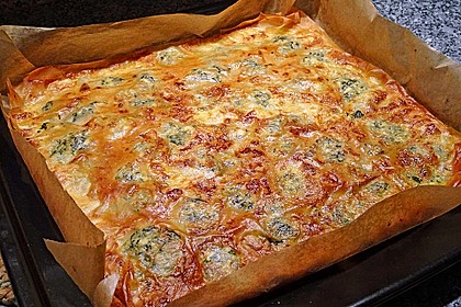 Spinat-Tomate-Feta-Börek Vom Blech Von Sophie_berlin | Chefkoch.de