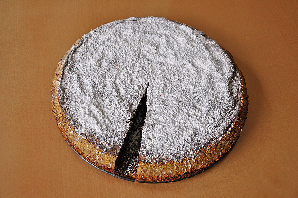 Dunkler Kürbiskernkuchen von buerserberg | Chefkoch.de